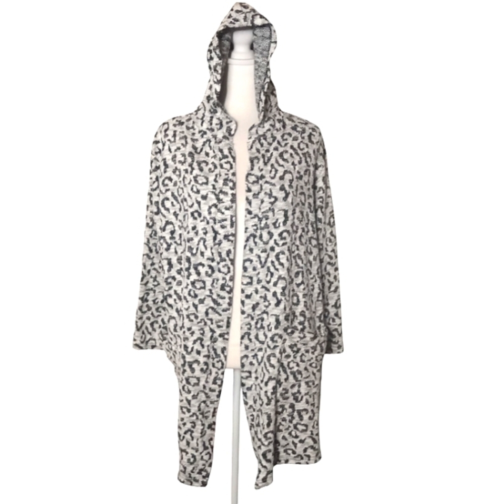 Anthropologie Daniel Rainn Snow Leopard Print Knit Long Line Cardigan Size 1X